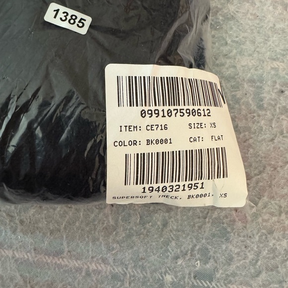 J.Crew Turtleneck Sweater In Supersoft Yarn Black - Picture 6 of 10